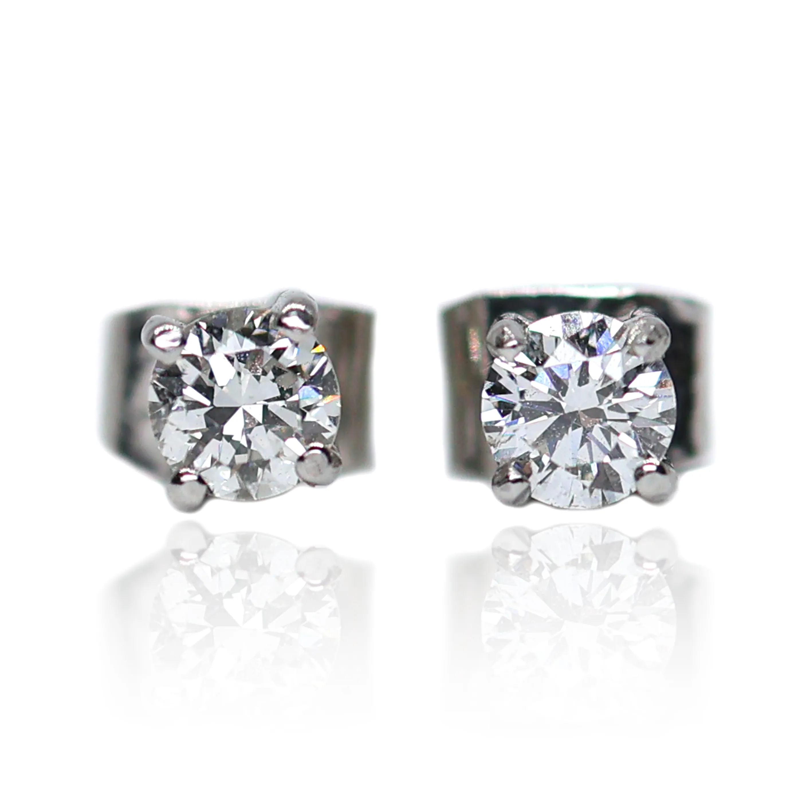 Zlaté náušnice s brilianty 0,50 ct (W, VS)