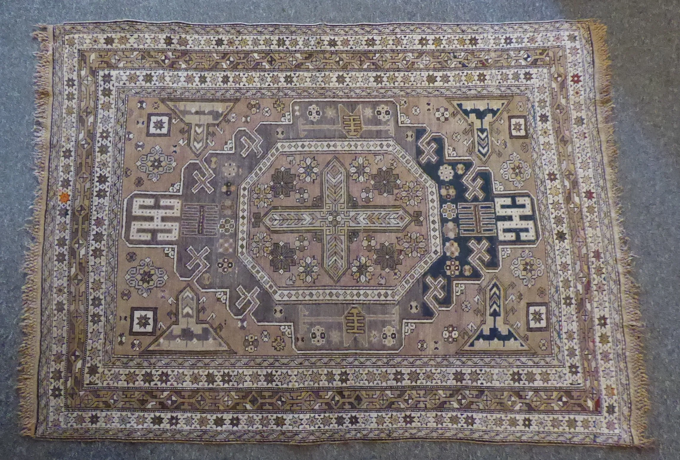 Koberec Kuba (Guba) – 170 cm x 120 cm