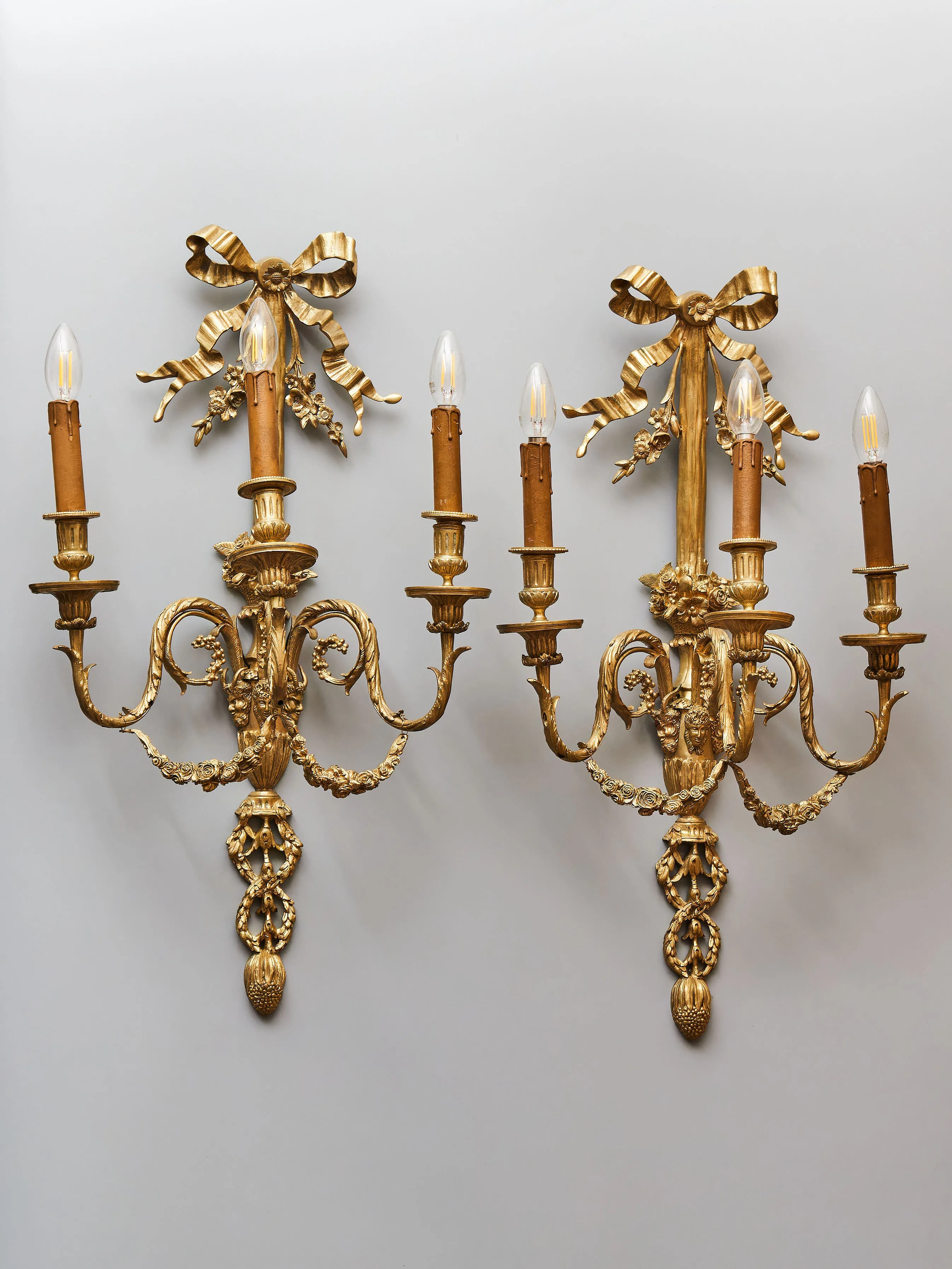 Luxusní nástěnné lampy neoklasicistní – zlacený bronz, konec 19. století - 11