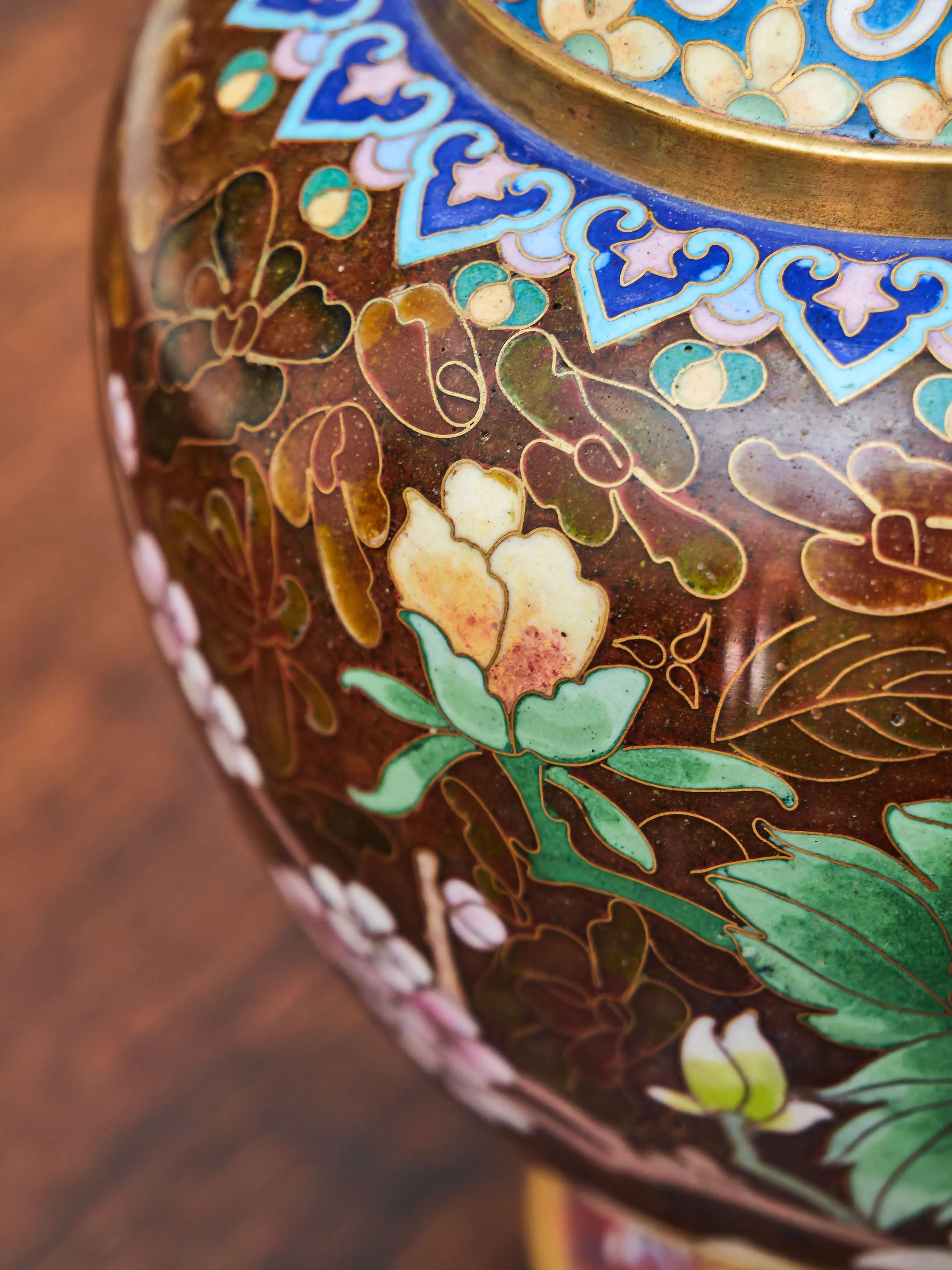 Cloisonné vázy – hnědé, ručně zdobené - 7