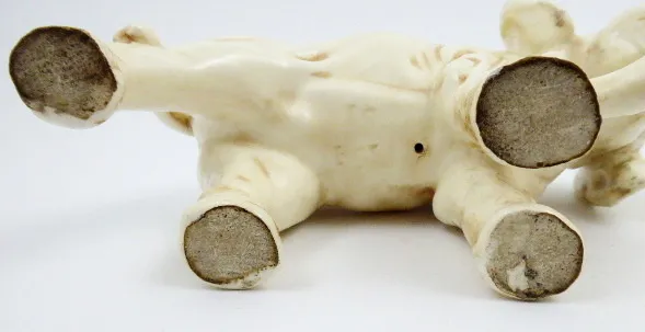 Royal Dux – Kráčející zasněný slon - 4