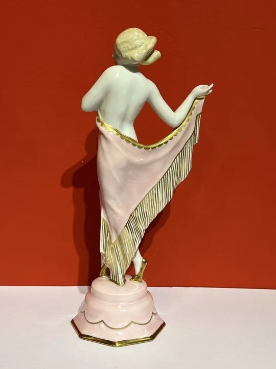Slavkov – Schlaggenwald, Dívčí akt v růžovém , Art Deco - 3