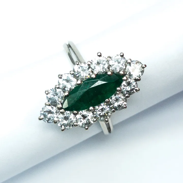 Zlatý prsten s brilianty 1,80 ct a přírodním smaragdem 1,20 ct