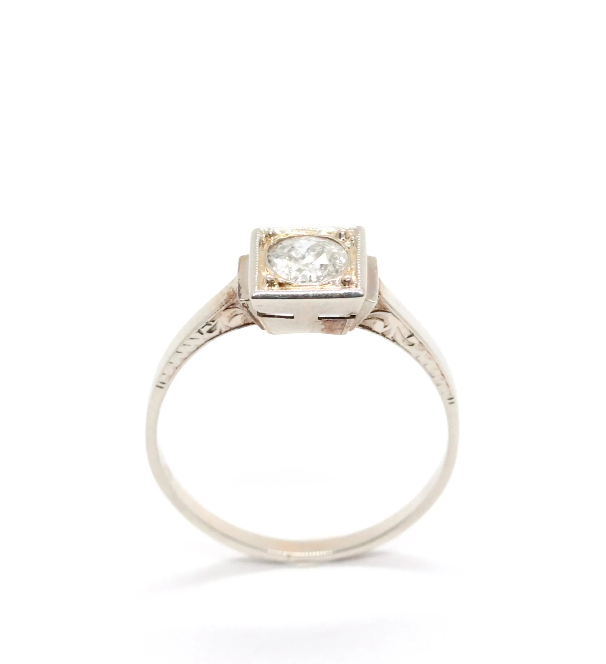 Art deco zlatý prsten s diamantem 0,50 ct