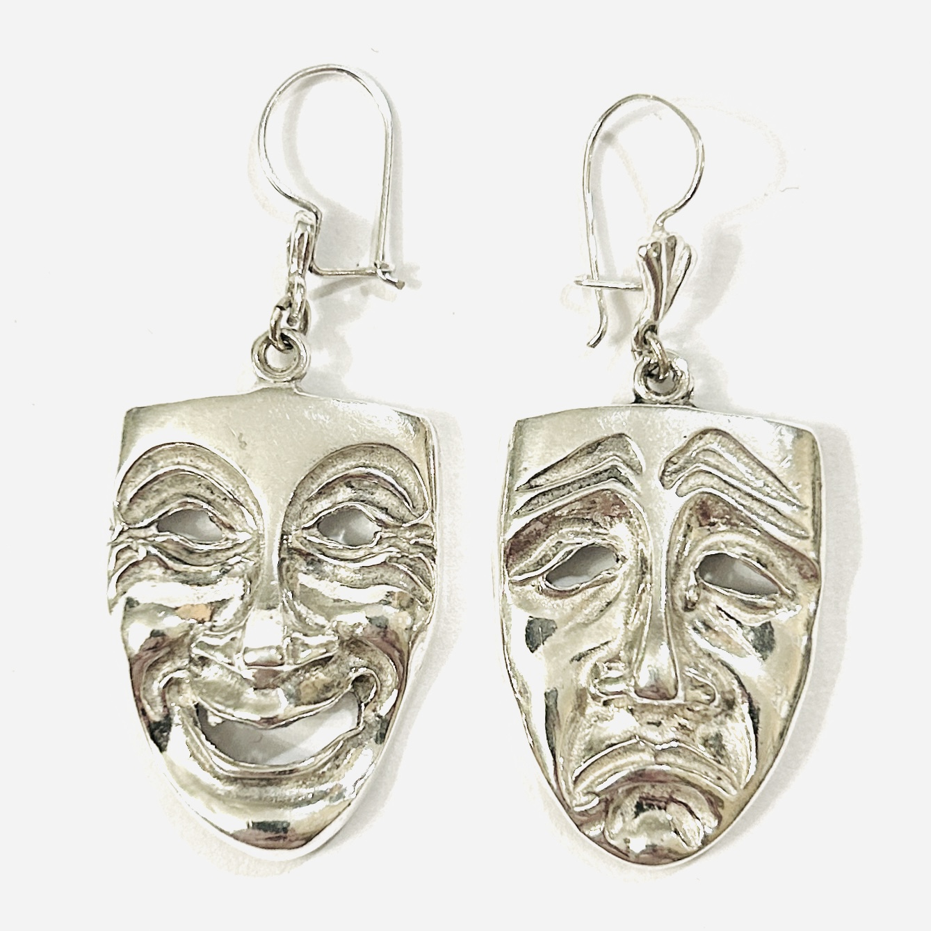 Stříbrné náušnice “divadlení masky” – Pipis