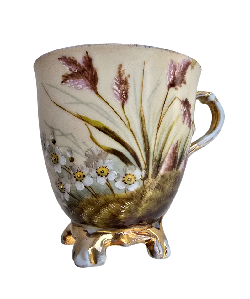 Starožitný secesní moka šálek na nožičkách