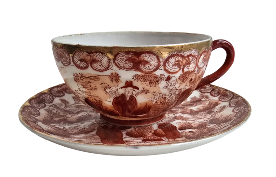 Starožitný japonský šálek s podšálkem