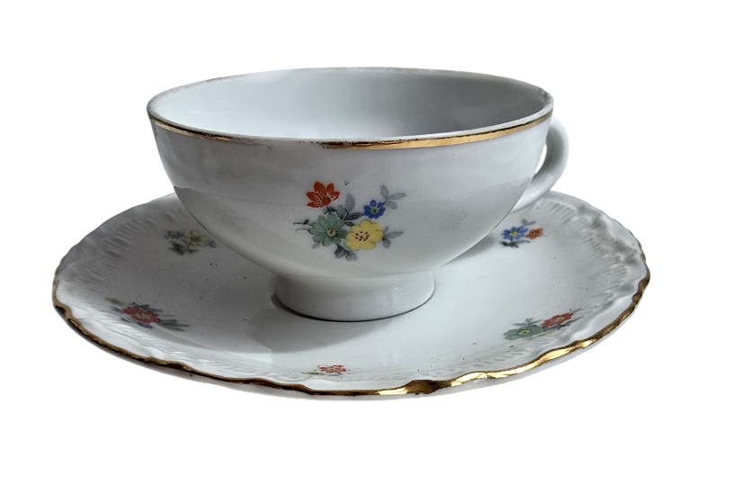 Starožitný šálek s podšálkem s drobnými kvítky