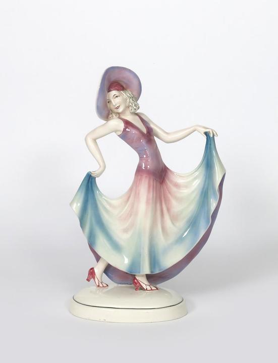 Hertwig-Katzhütte,návrh Stephan Dakon,Tanečnice, Art Deco