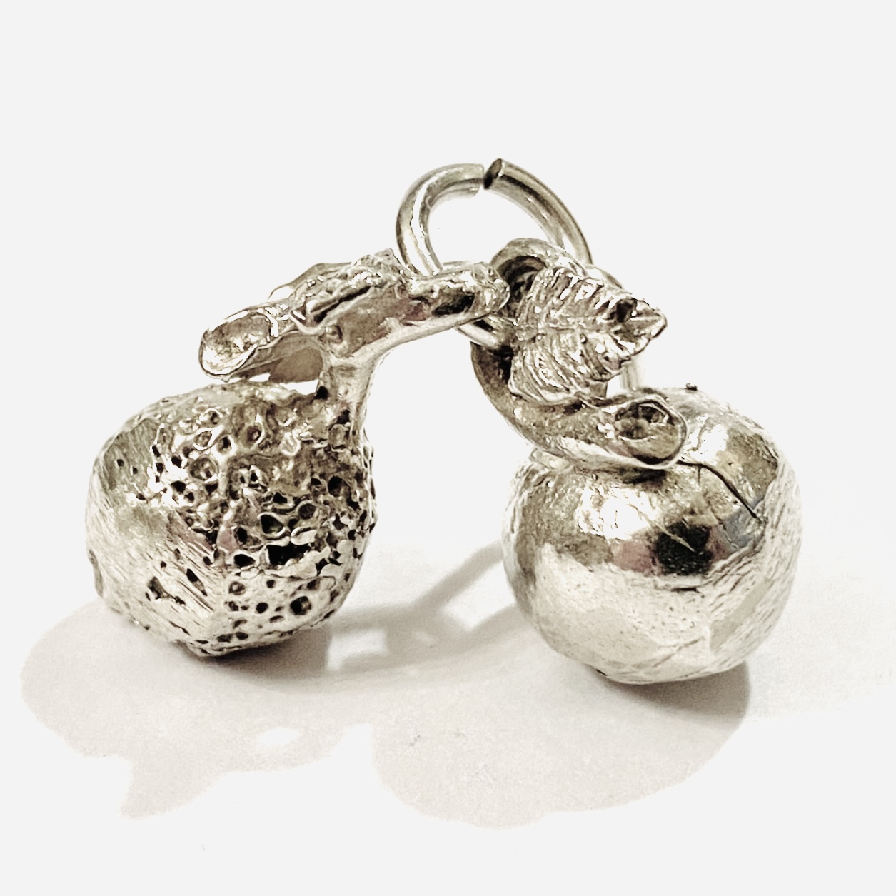 Stříbrný přívěšek „jablko a citron“