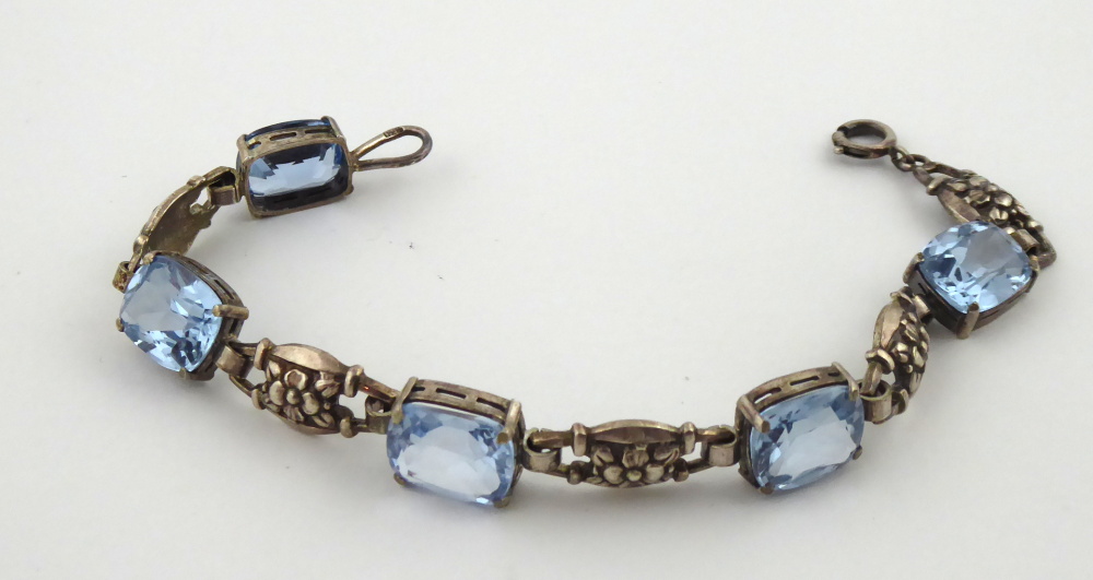 Art deco stříbrný náramek s akvamaríny