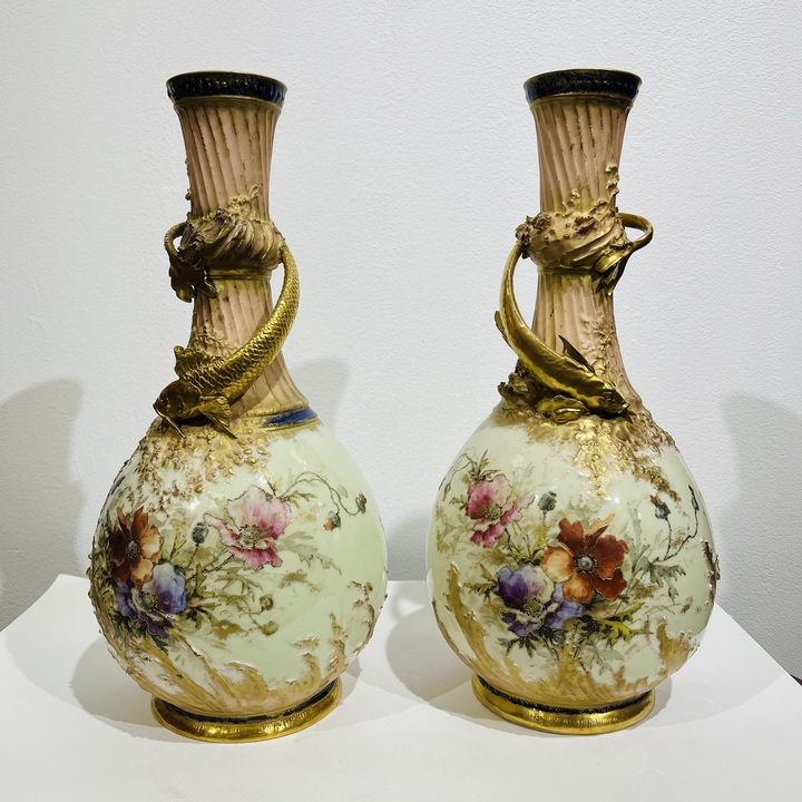 Amphora,R.St.K.,Secesní párové vázy s ruční malbou