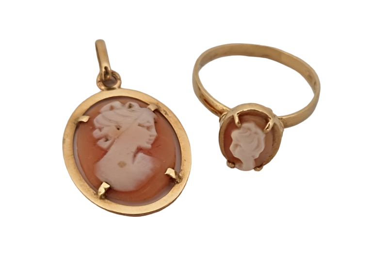 Dívčí zlatý set prsten a přívěšek – s kamejí