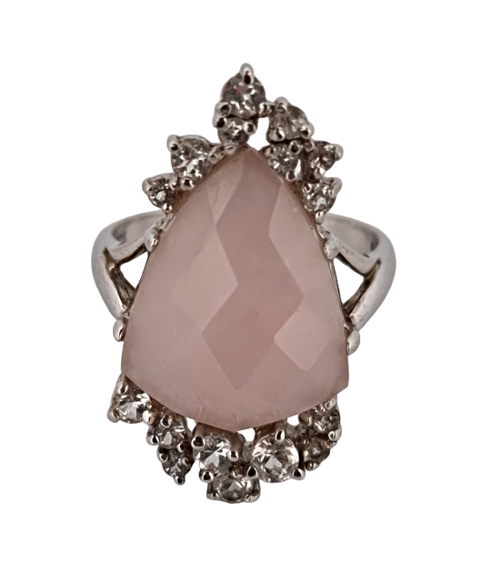 Stříbrný luxusní prsten s broušeným růženínem a zirkony