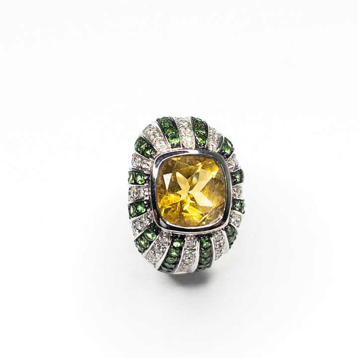Briliantový prsten s citrínem a zelenými granáty