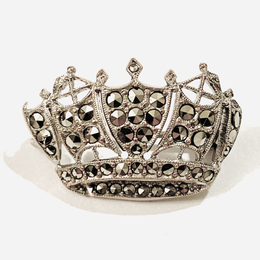 Starožitná brož „koruna“ s markazity