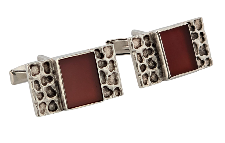 Stříbrné manžetové knoflíčky s karneolem