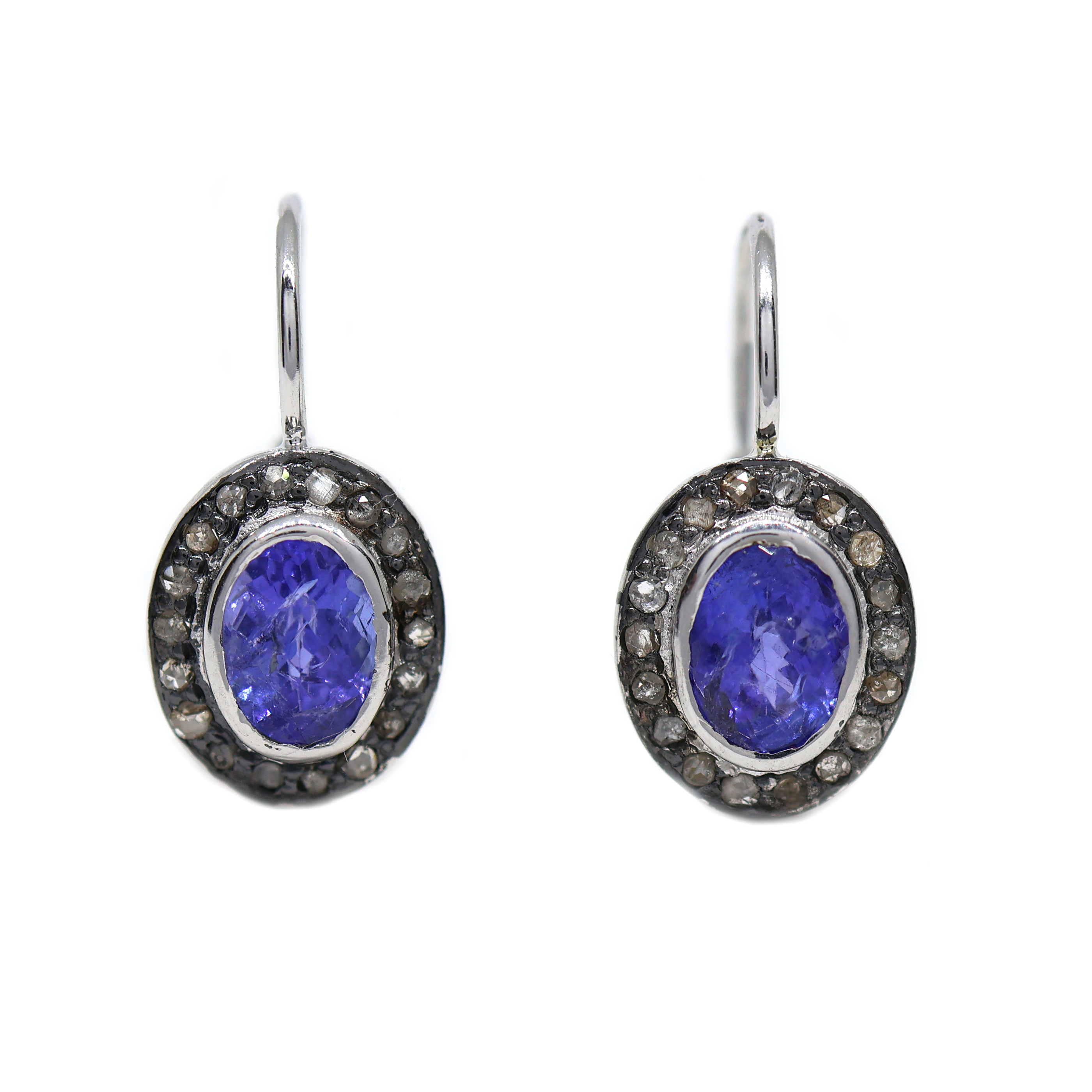 Zlaté náušnice s přírodními tanzanity a přírodními diamanty