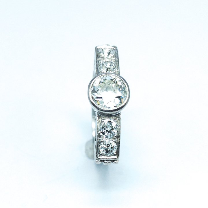 Výrazný starožitný prsten s přírodními diamanty 1,73 ct