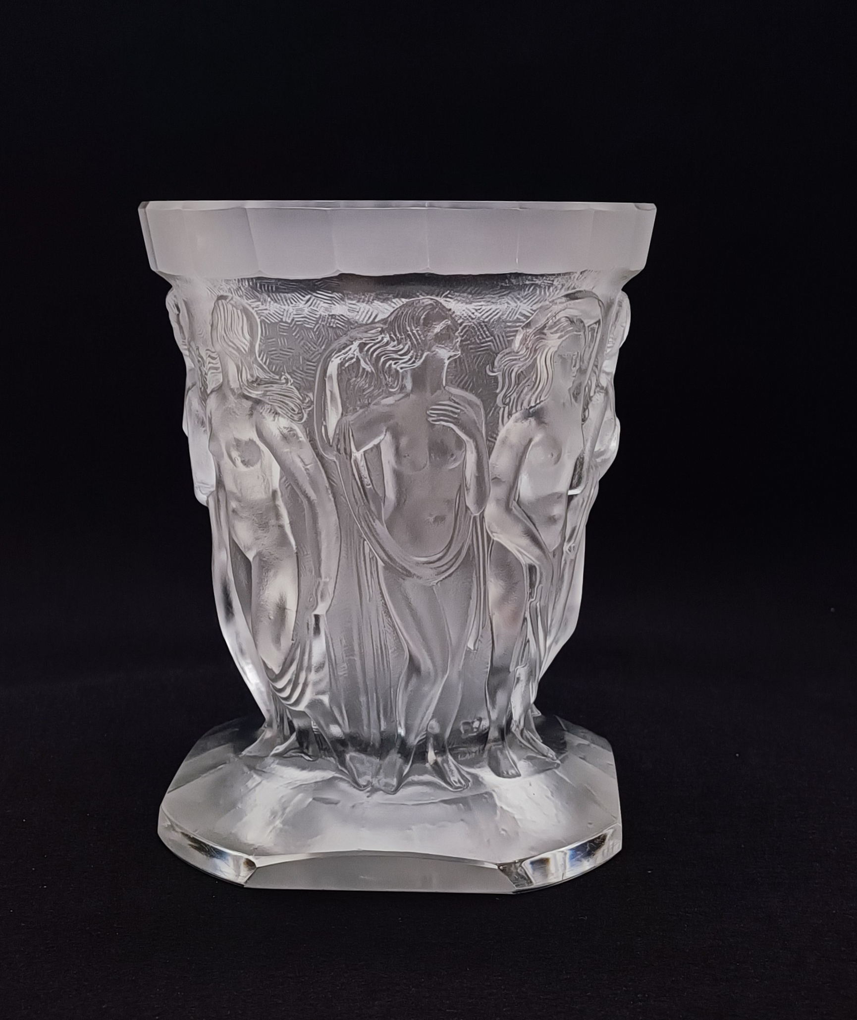 Art deco váza - Heinrich Hoffmann