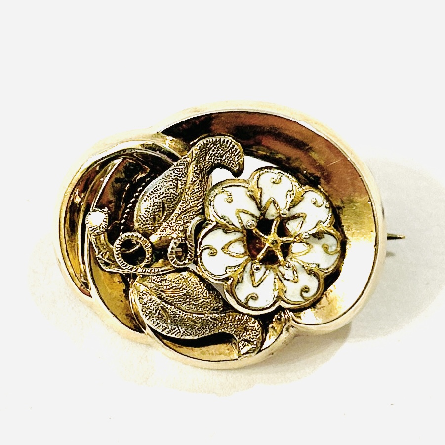 Stříbrná zlacená biedermeierová brož se smaltem