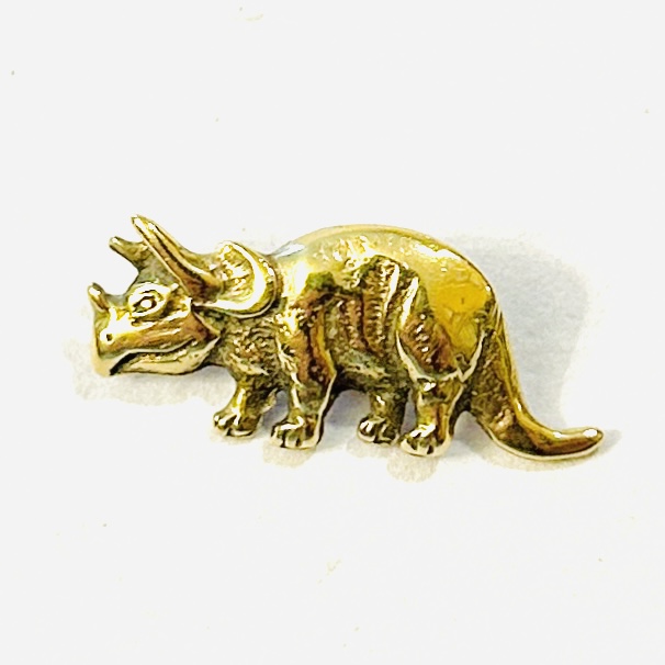 Zlatý autorský přívěšek „dinosaurus Triceratops“