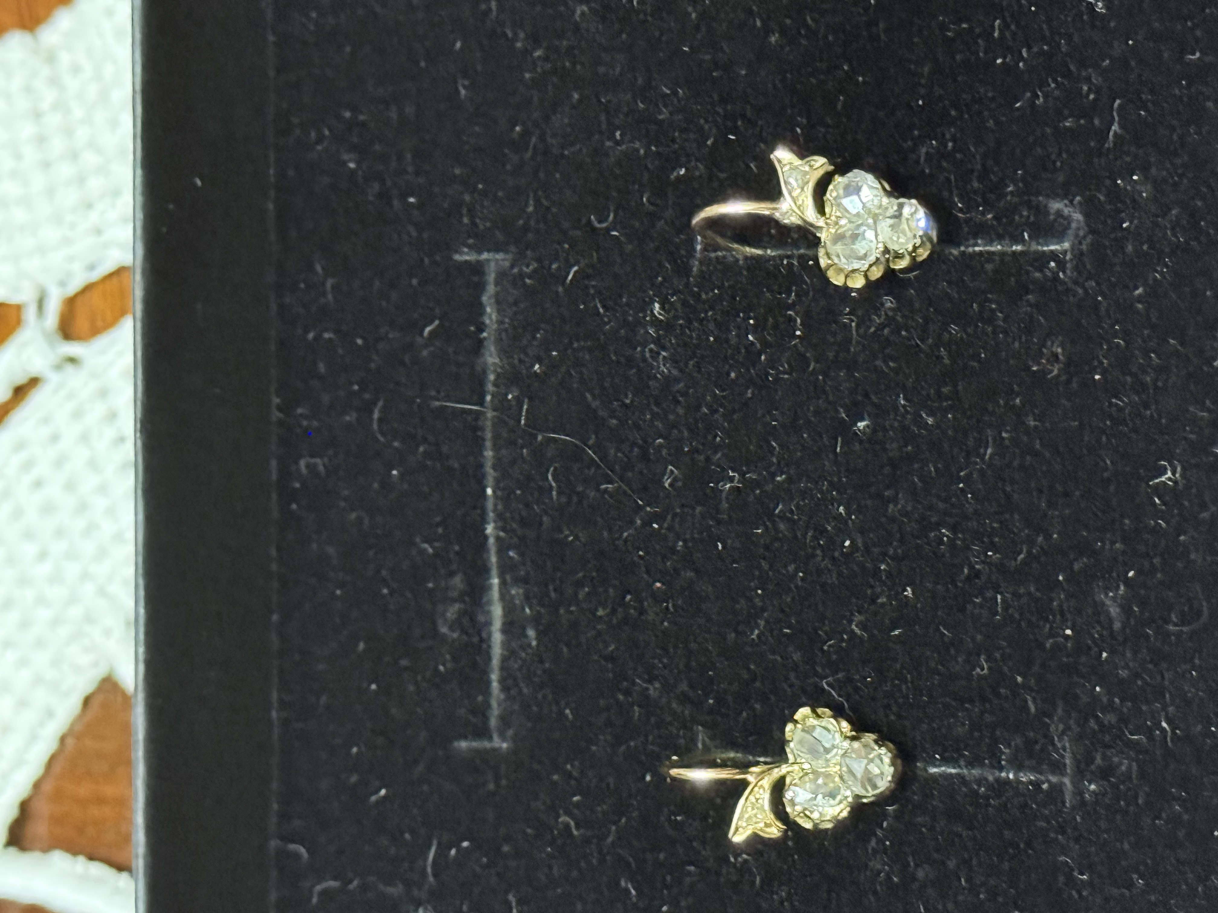 Zlaté náušnice s diamanty – Rakousko Uhersko