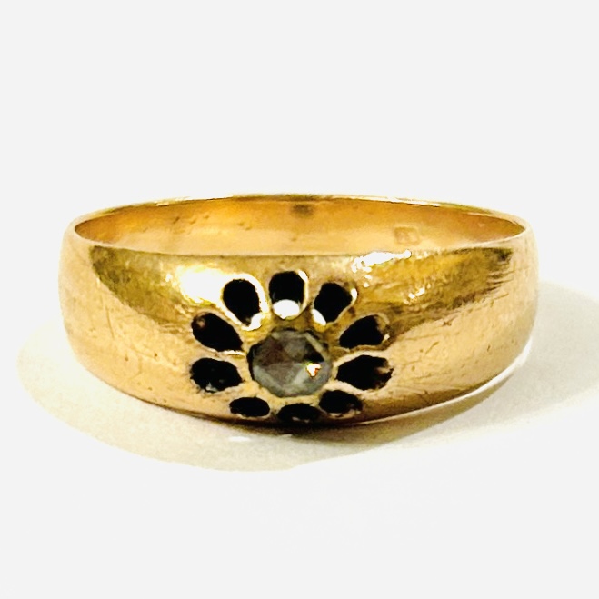 Zlatý starožitný prsten s diamantem