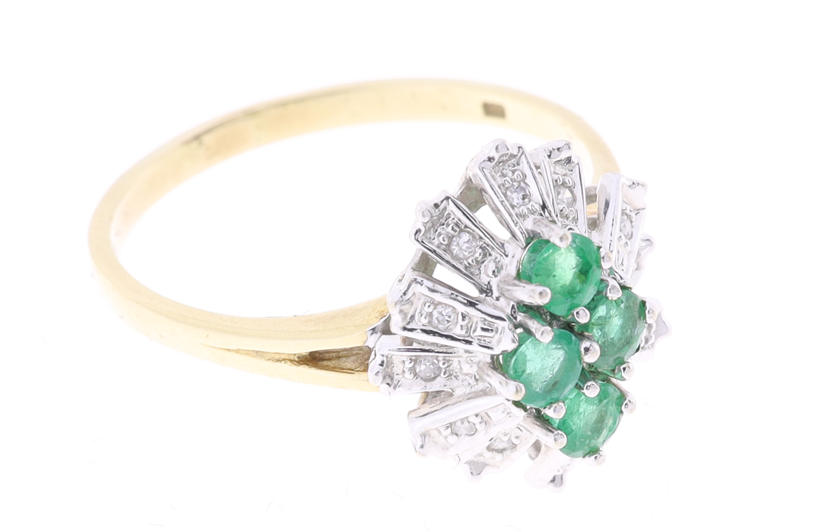 Elegantní zlatý prsten se smaragdy a diamanty