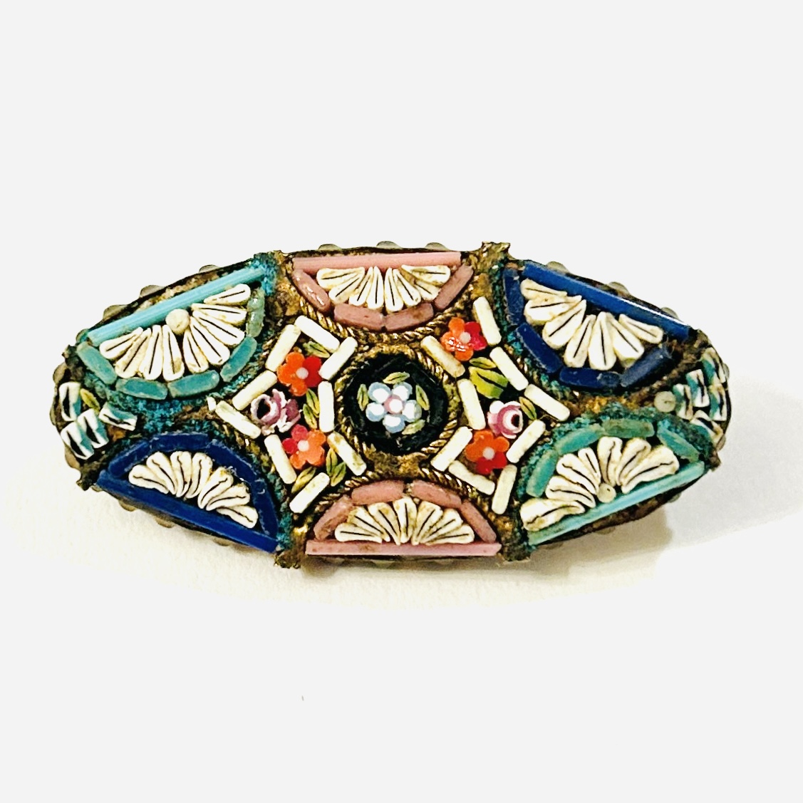 Starožitná brož s benátskou mozaikou
