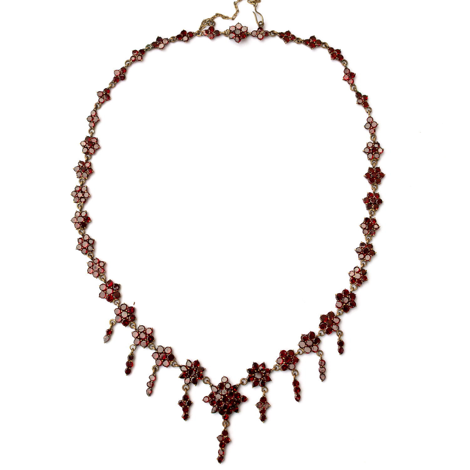 Granátový náhrdelník