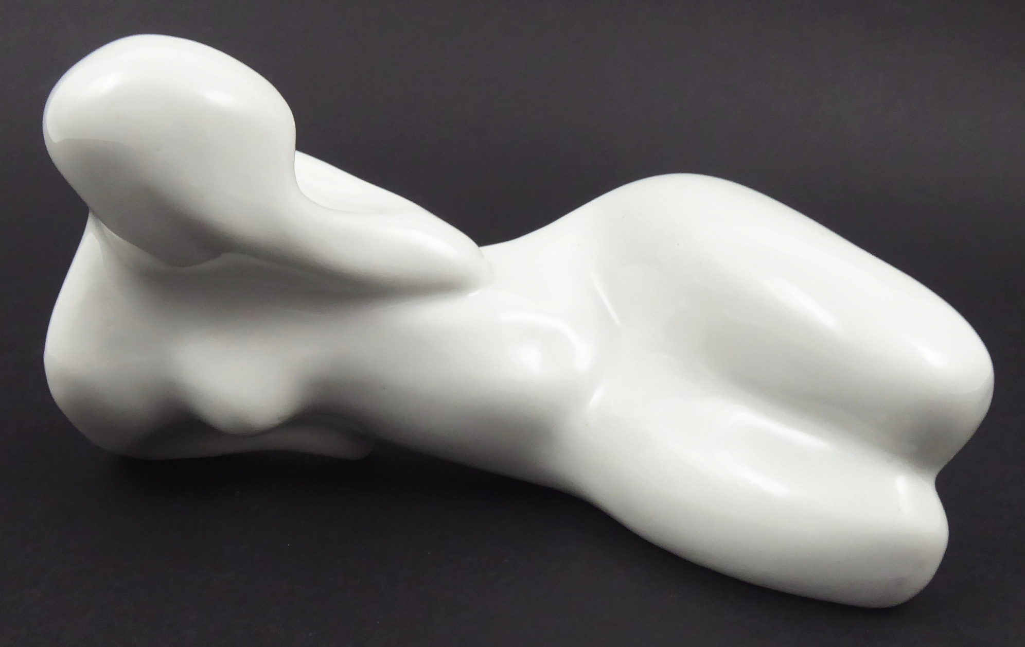 Akt Nestyda, Brusel – Jiří Černoch, Royal Dux