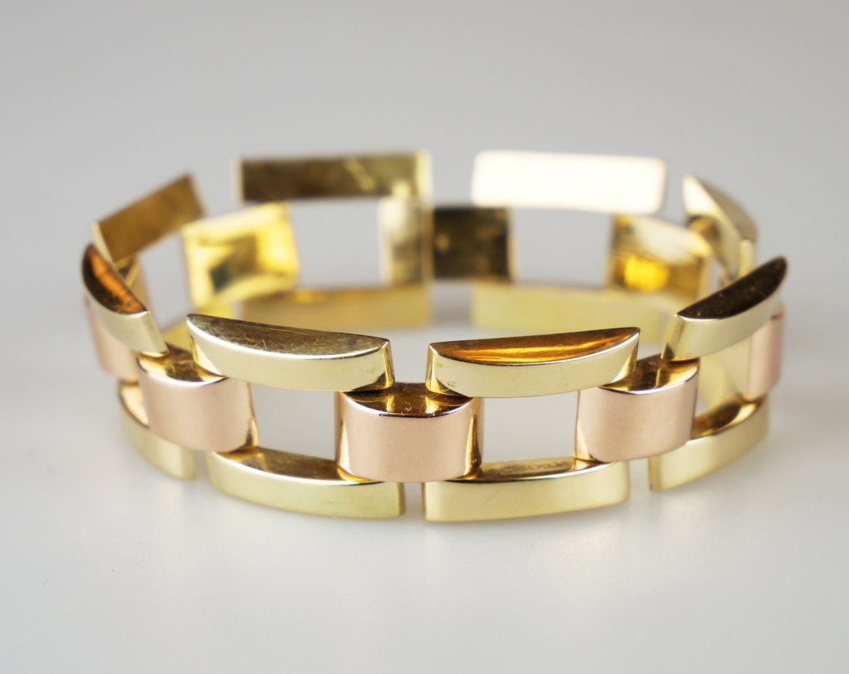 Zlatý art-deco náramek