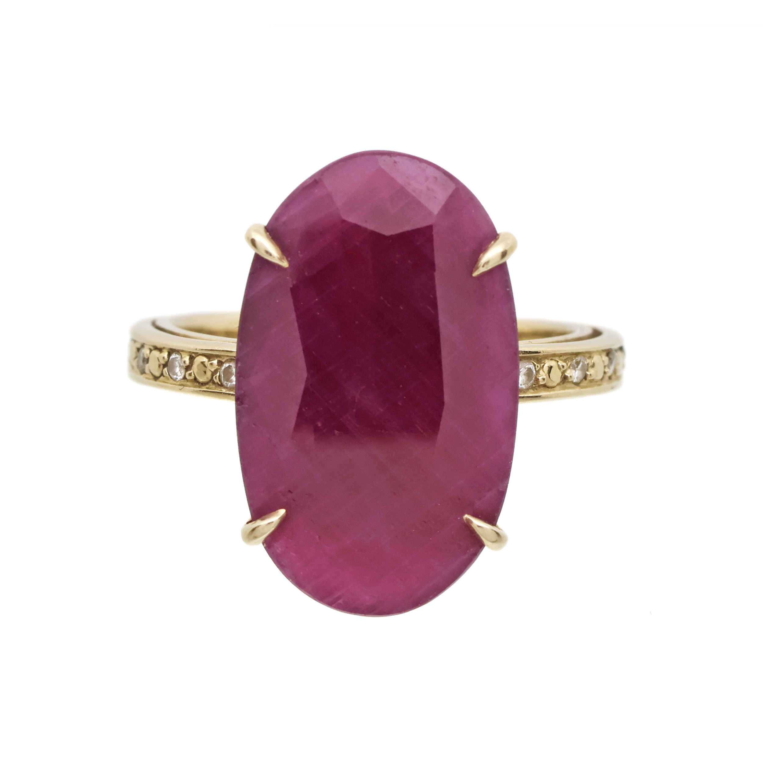 Zlatý prsten s přírodním rubínem 11 ct