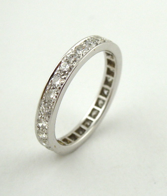 Prsten s 26 přírodními diamanty 1,30 ct –  Memory