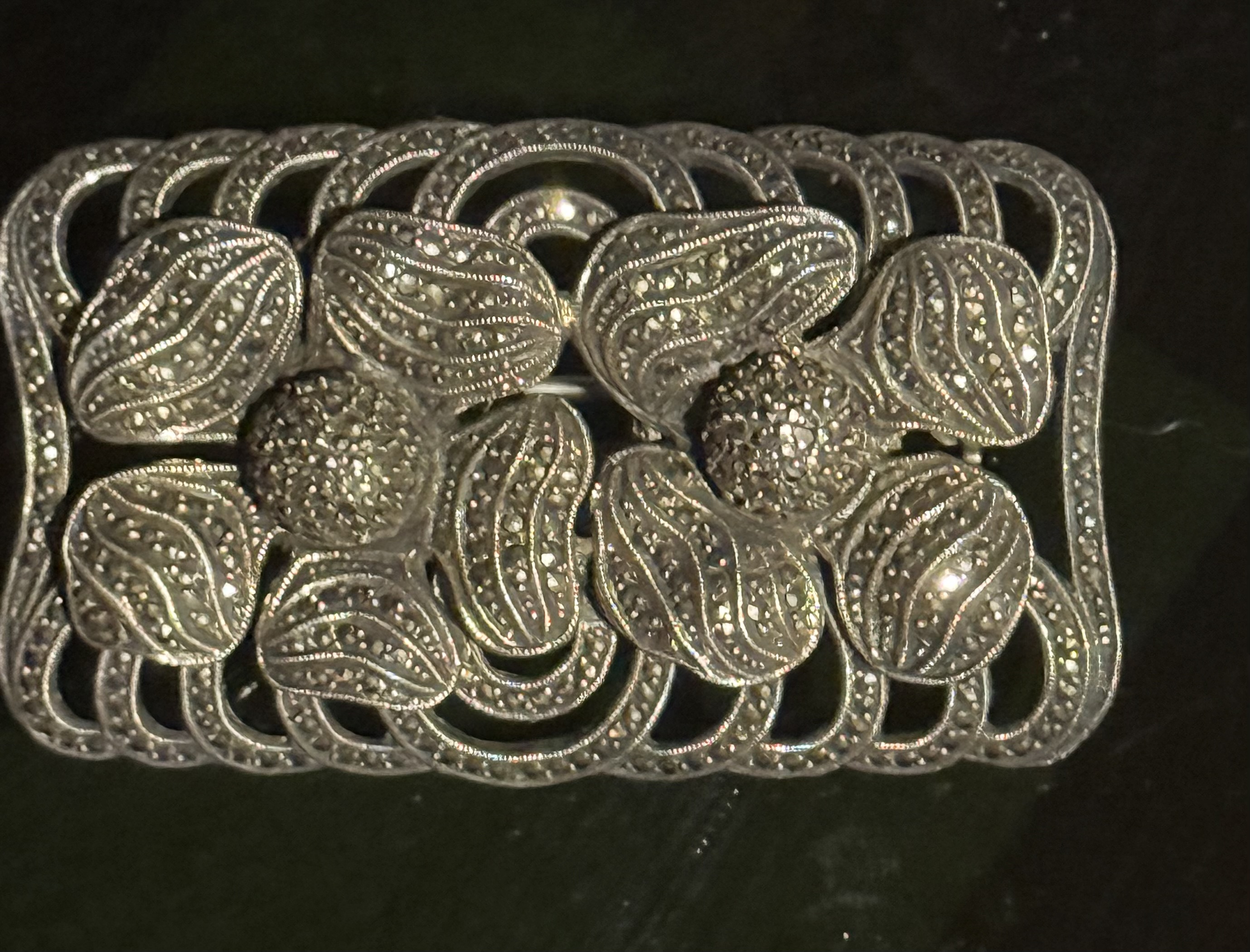 Secesní stříbrná brož s markazity – THEODOR FAHRNER