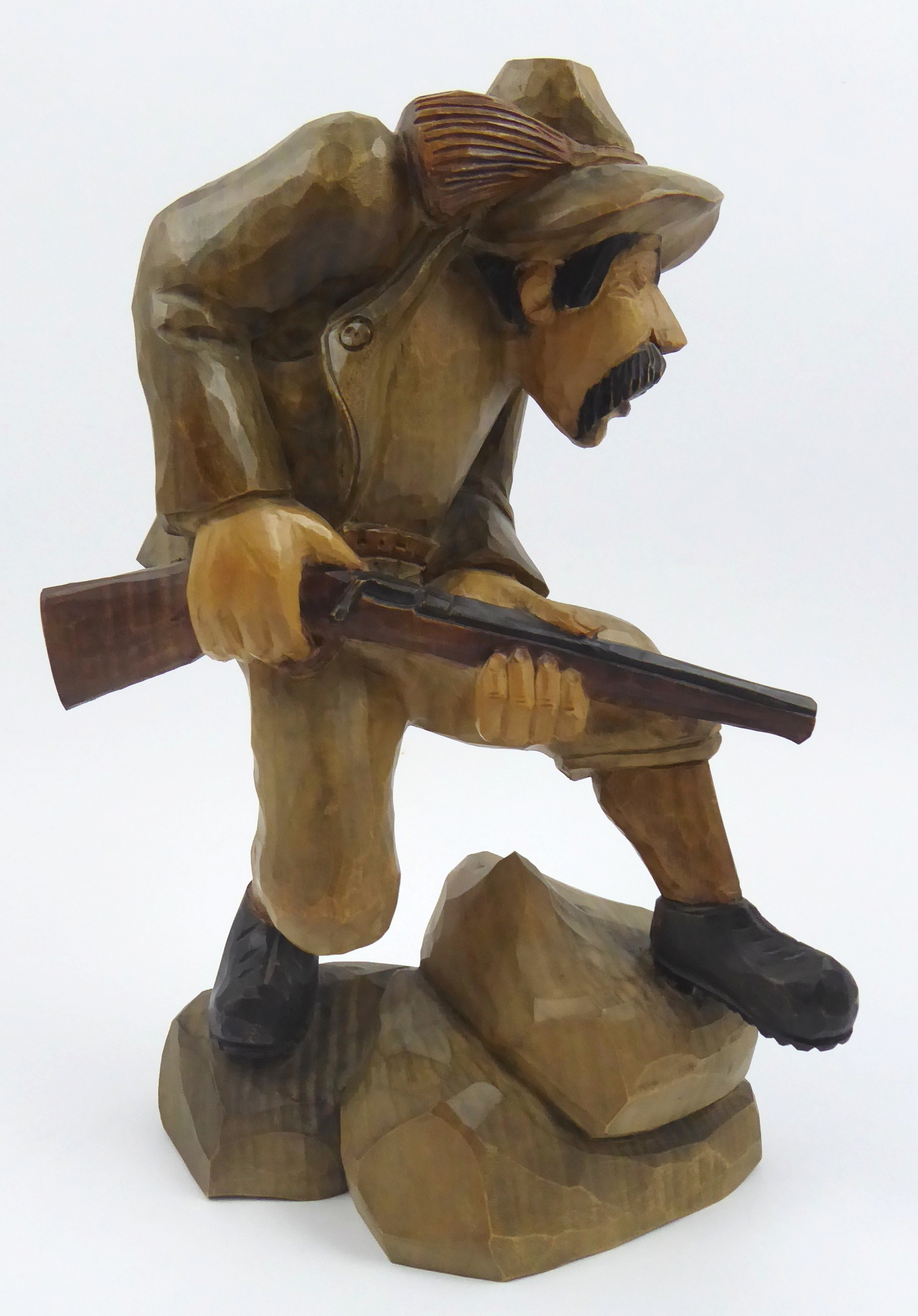 Pytlák – dřevořezba