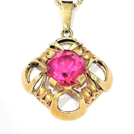 Velký starožitný zlatý přívěšek – punc Čejka 2,69 gr