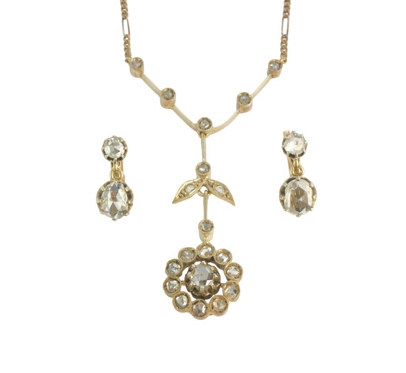 Starožitný náhrdelník a náušnice s diamanty