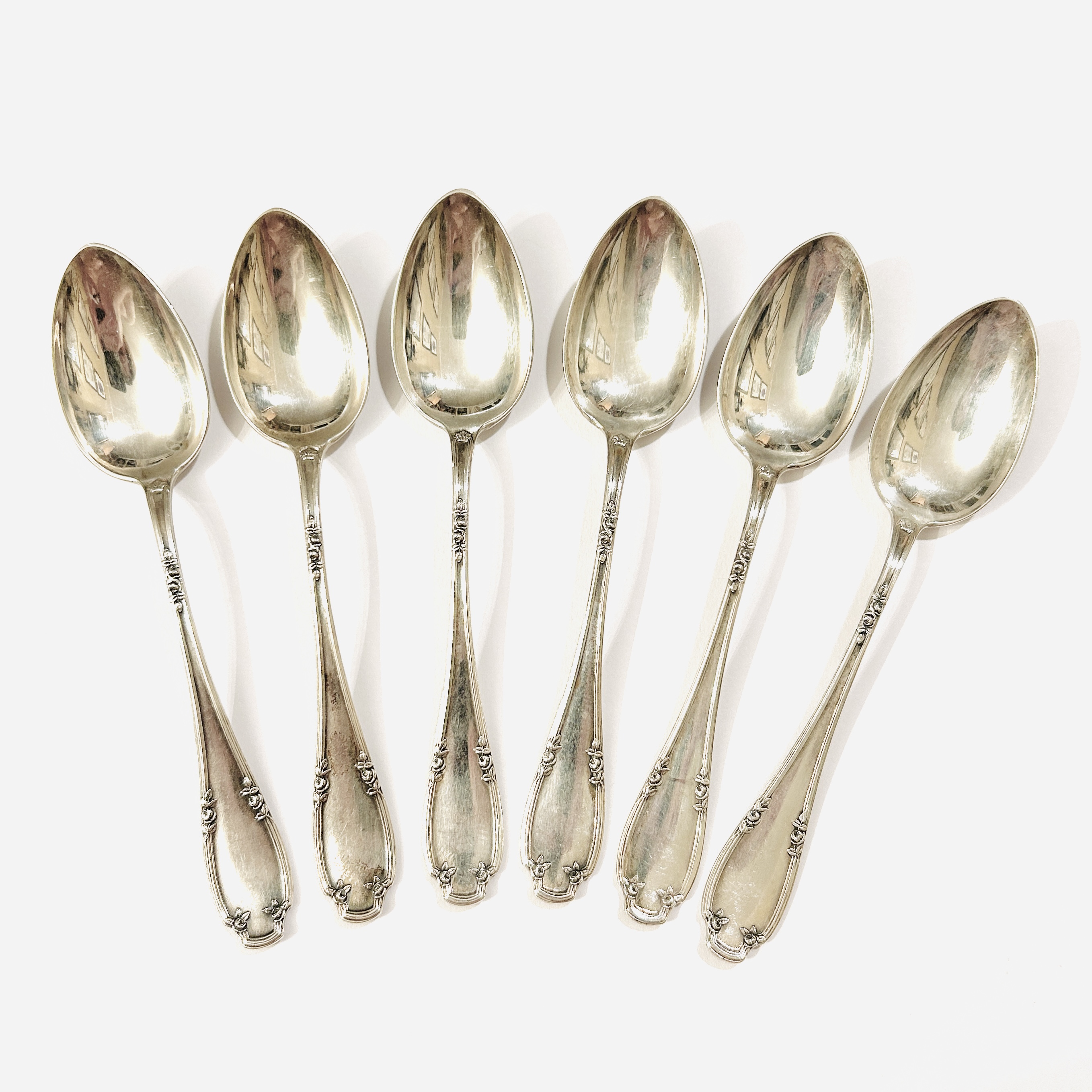 Stříbrné secesní lžičky, 6 ks