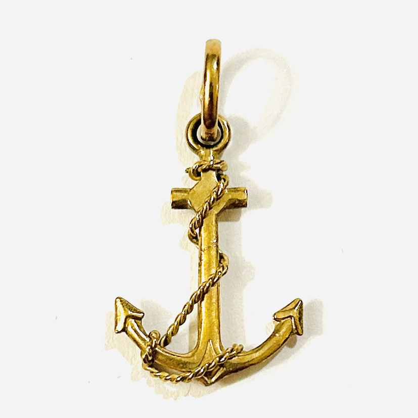 Zlatý přívěšek „kotva“