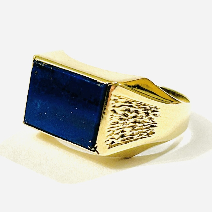 Zlatý pánský prsten s lapis lazuli