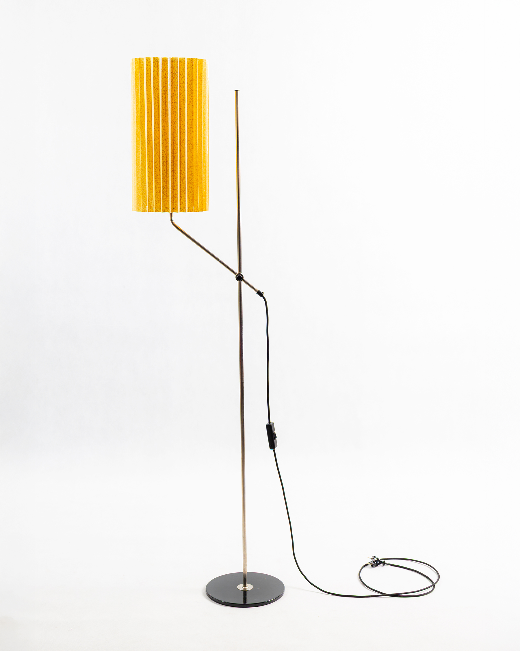 STOJACÍ LAMPA-BRUSEL