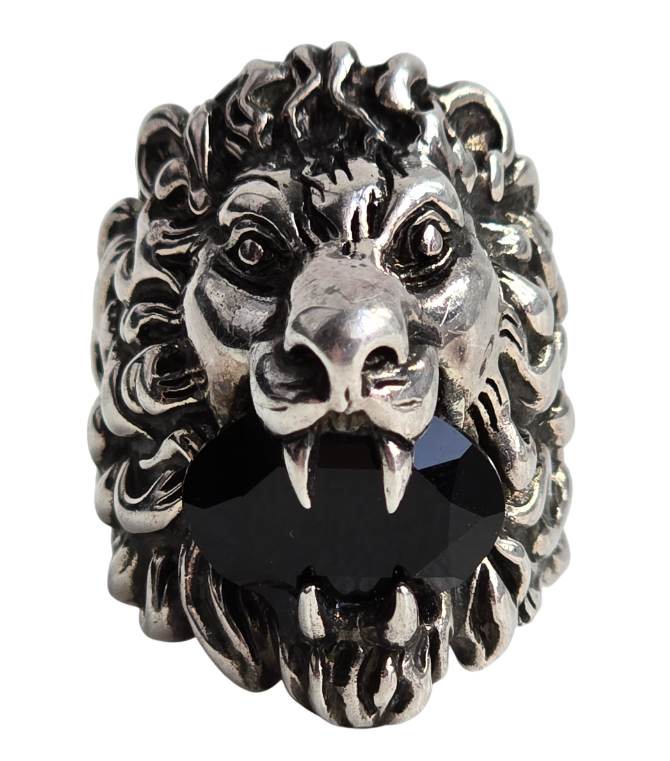 Luxusní prsten „šelma“ Gucci