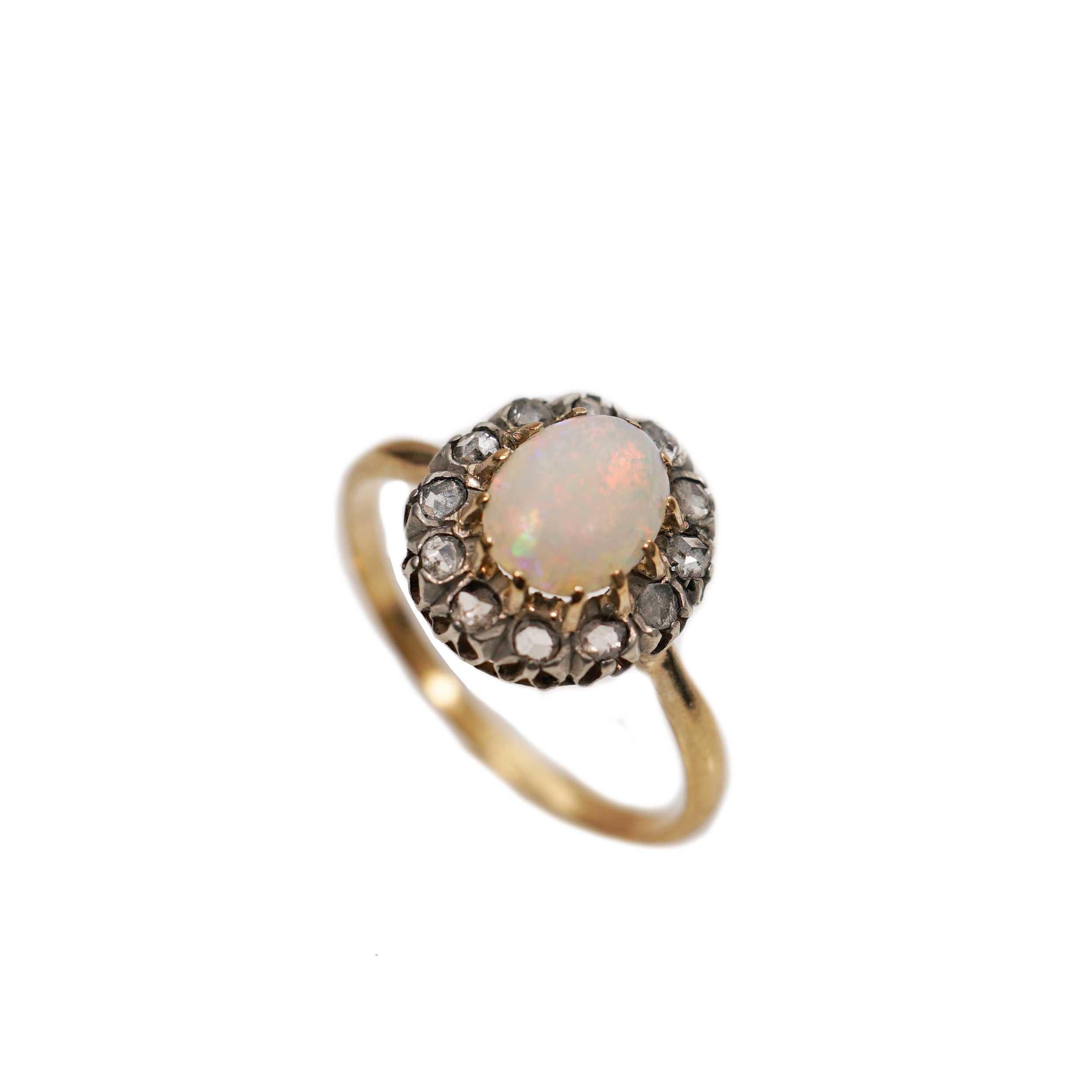 Zlatý prsten s přírodním opálem a diamanty