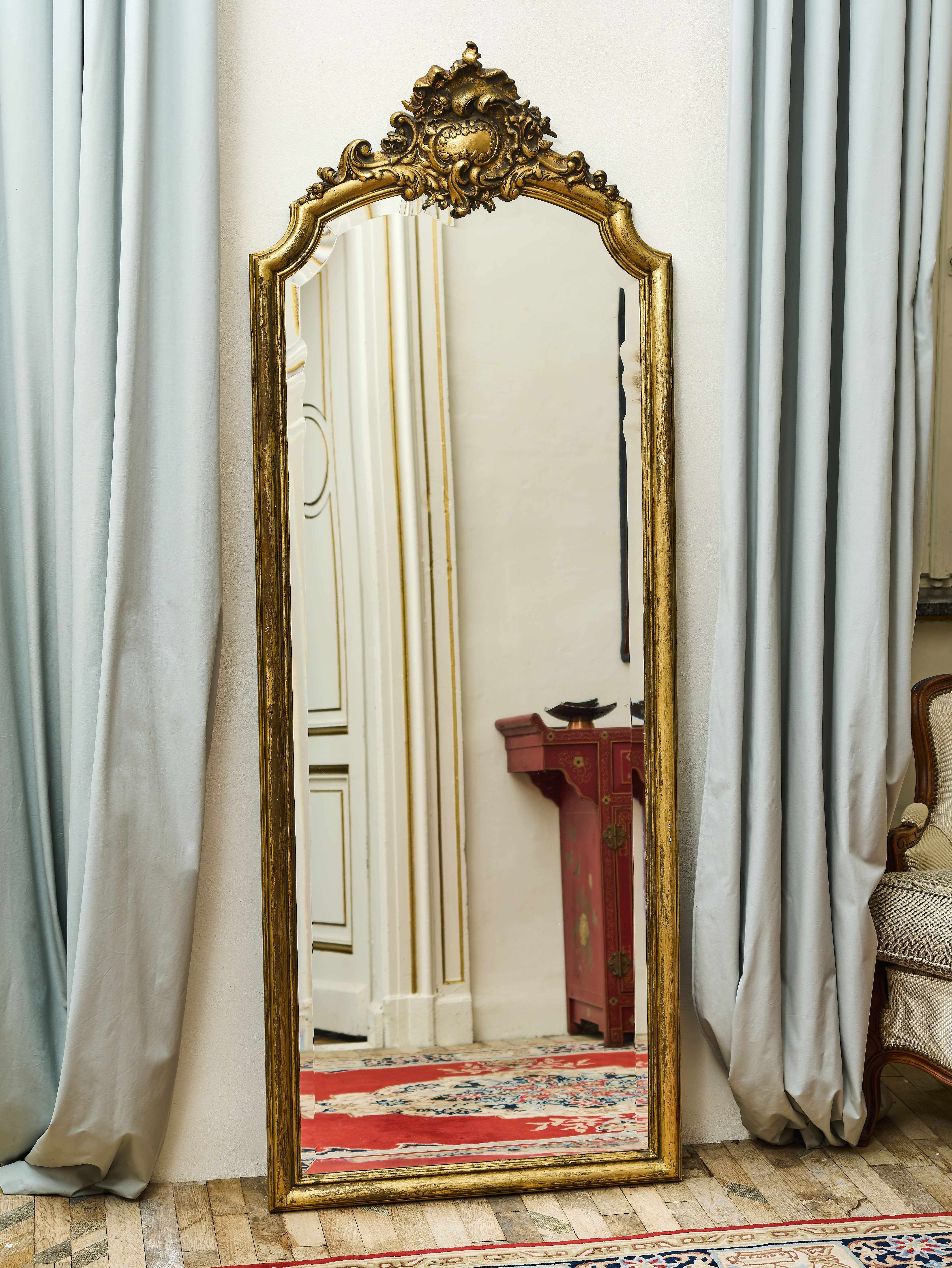 Velké zlacené zrcadlo s fasetou v rokokovém stylu V 199 cm