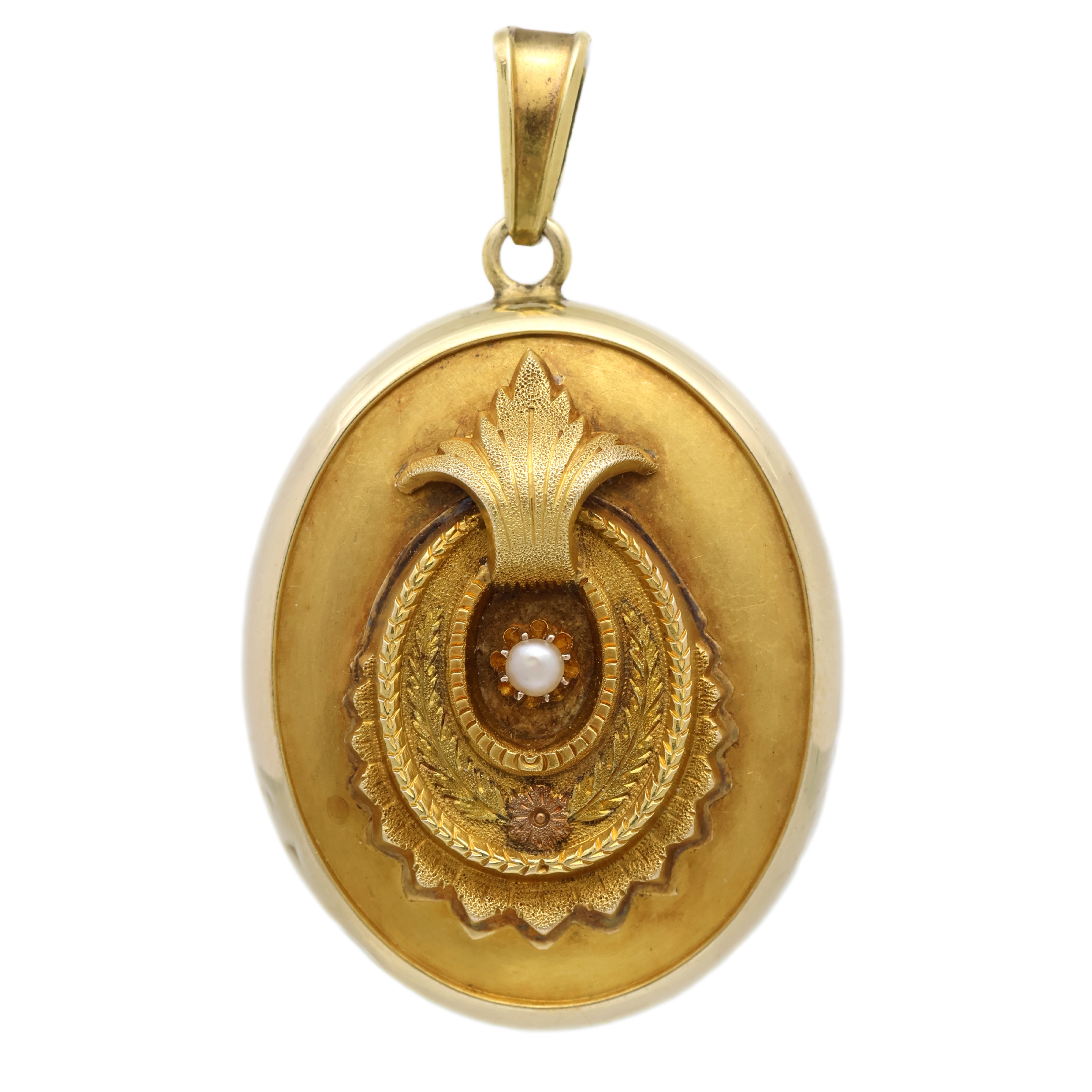 Zlatý medailon s perličkou