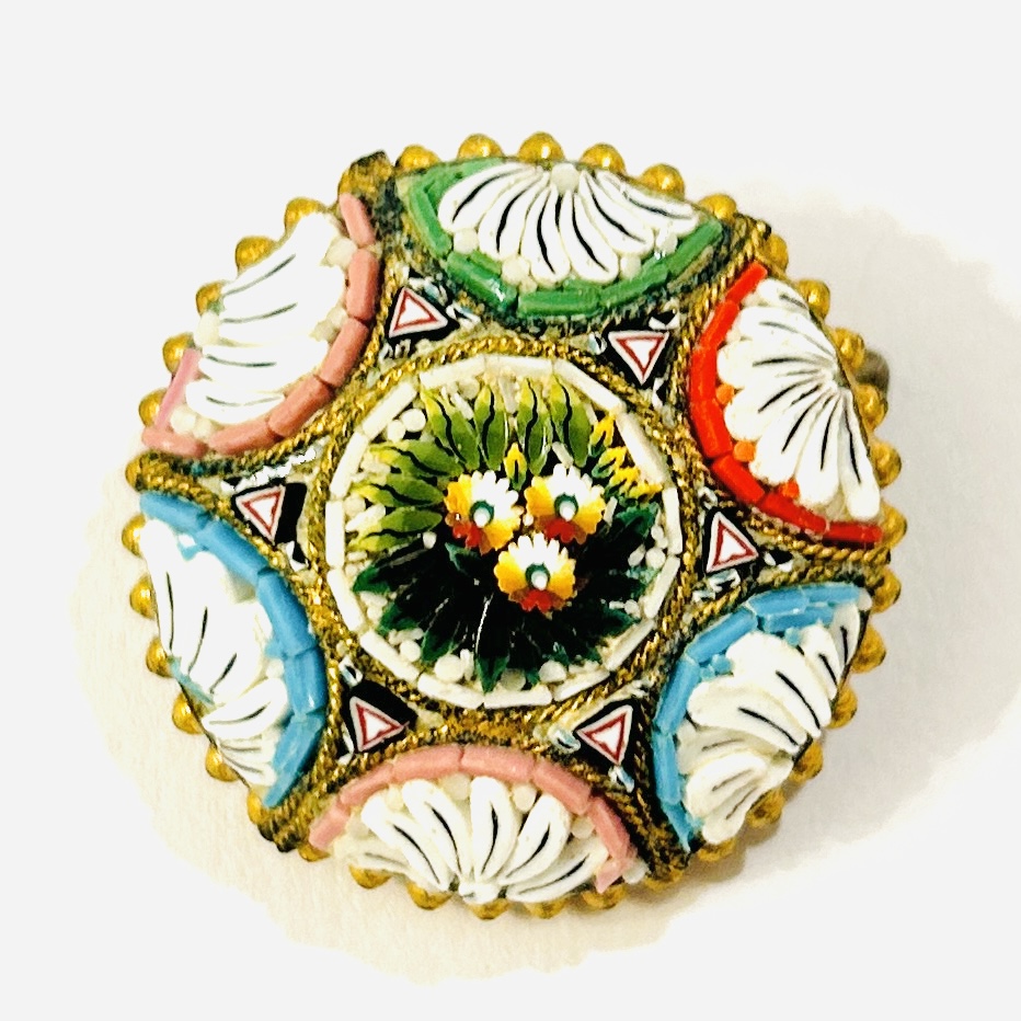 Starožitná brož s benátskou mozaikou