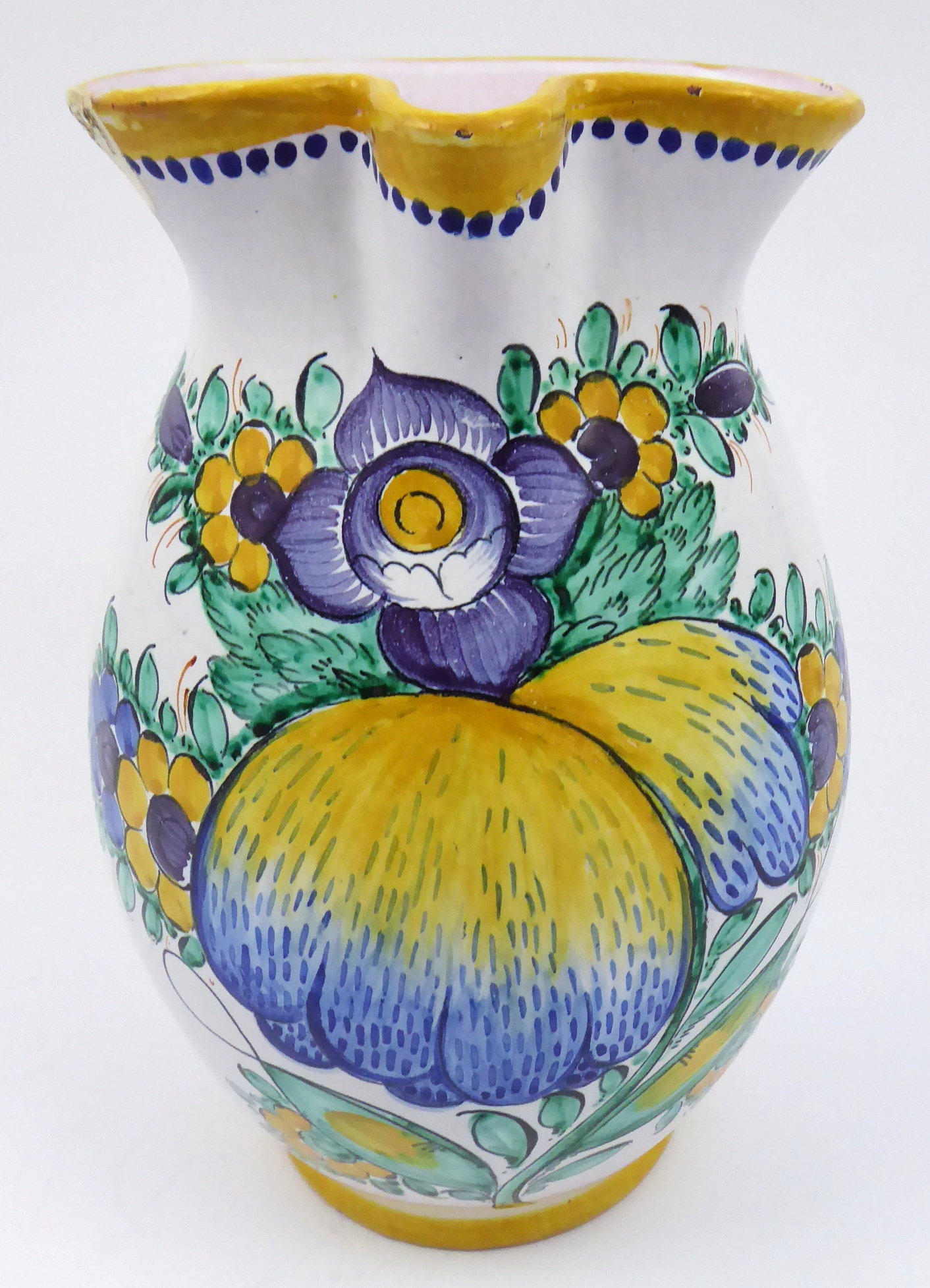 Vyšší pyskatý džbán s květy – Tupesy, Slovácko