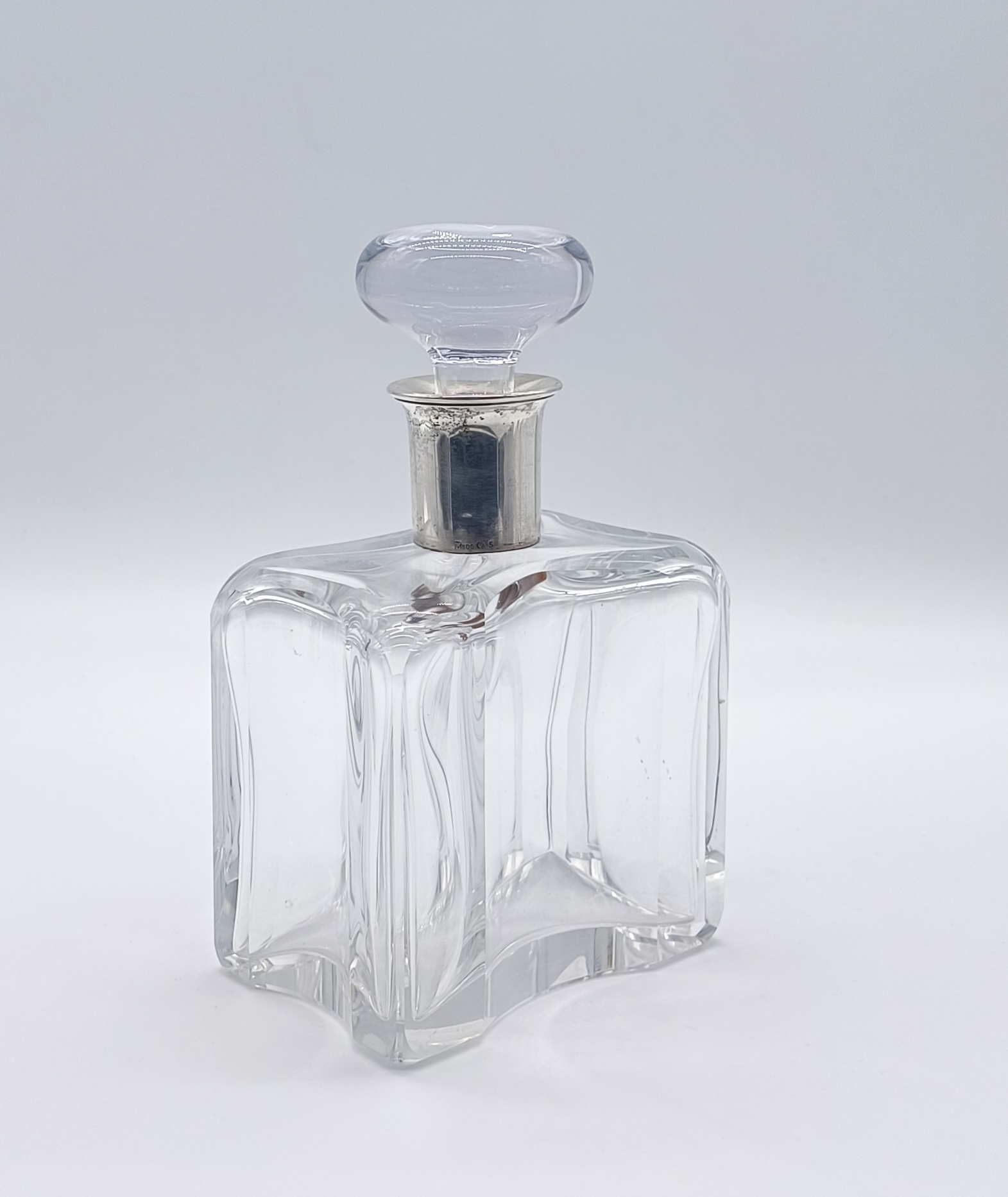 Art deco karafa na whisky